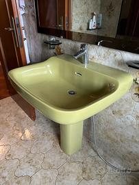 Sanitari bagno colorati