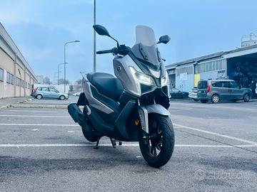 Voge sr1 sfida 125