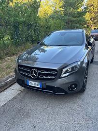 Mercedes gla