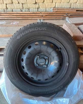 4 Gomme+copricerchi
