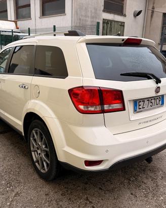 Fiat Freemont 170 CV 7 Posti Gancio Traino