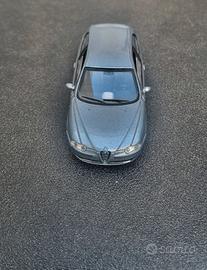 Modellini auto Alfa Romeo 147 2000 Solido 