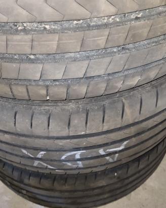 Gomme 225/45/17