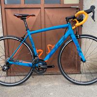 Bici da corsa BH ultralight telaio in carbonio