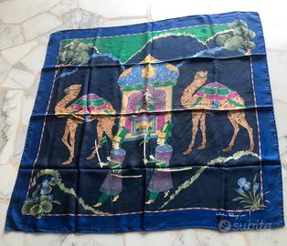 Foulard in seta Salvatore Ferragamo