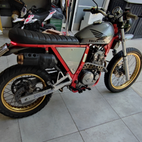 Honda dominator 650 del 1992