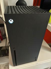Xbox SERIES X + Due Controller + giochi