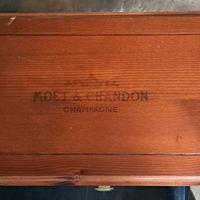 astuccio in legno champagne Moet &Chandom