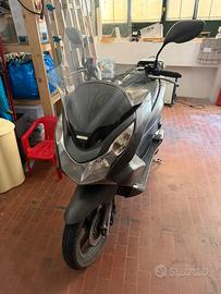 Scooter pcx 125