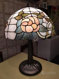 Lampada da tavolo Tiffany