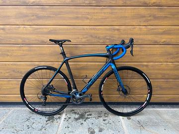 Pivot Vault Road / Gravel