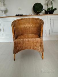 Poltroncina in vimini