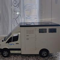 Camion Mercedes Trasporto Cavalli Bruder