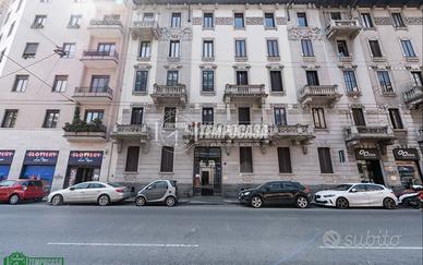 TRE LOCALI CON DUE BALCONI