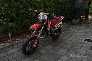 Honda CR 125 - Completamente Restaurata