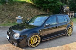 Volkswagen Golf 3.2 V6 cat 3 porte R32