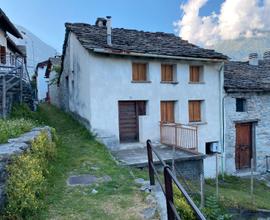 Baita in montagna a Olmo comune San Giacomo filopp