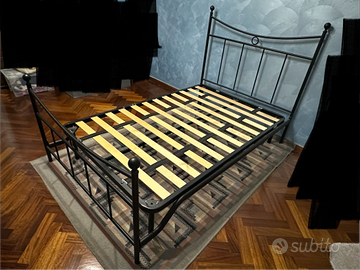 Struttura letto ferro battuto