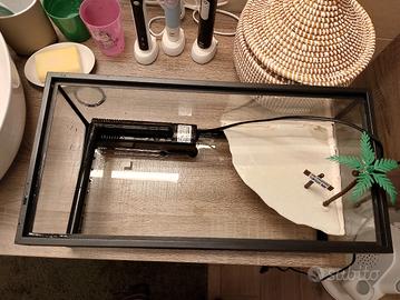 acquario per tartarughe o pesci con motorino 