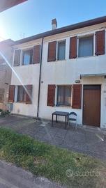 Lido degli Scacchi - Casa indipendente