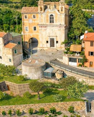 Terreno di 120 m² a Ospedaletti