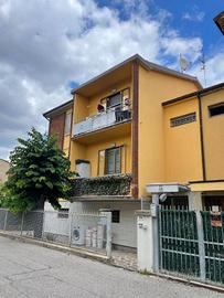 Appartamento di 90 m² con 4 locali a Bologna