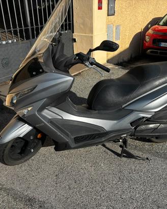 Kymco xtown 300i