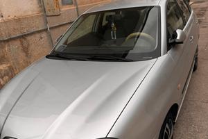 SEAT IBIZA 2005