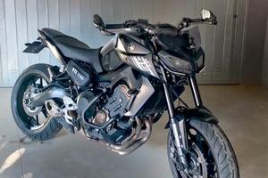 YAMAHA MT 09 ACCESSORIATISSIMA