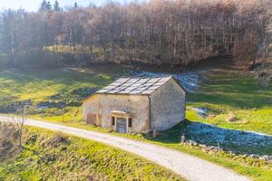 RUSTICO A BOSCO CHIESANUOVA