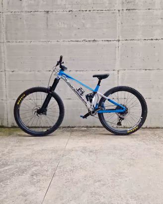 MONDRAKER SUPERFOXY 2023