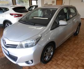 TOYOTA Yaris 1.0 5 porte Lounge OK NEOP.