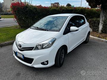 Toyota Yaris 1.3 Lounge – Unico Proprietario