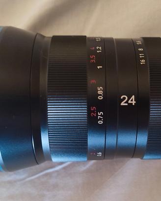 Sirui 24mm f/2.8 APS-C 1.33X Sony E-Mount