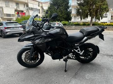 Benelli trk 502x