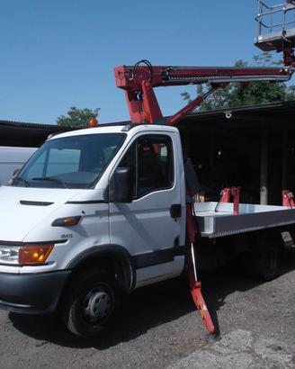AUTOPIATTAFORMA TELESCOPICA 19 METRI IVECO DAILY 3