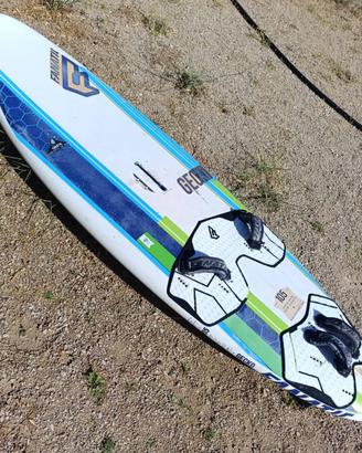 Tavola windsurf 105 120 135 156 scuola 240 litri