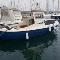 Barca pilotina da pesca