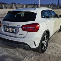 MERCEDES GLA 220 CDI 4Matic AMG line - Android