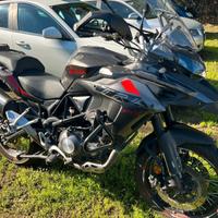 BENELLI TRK 502 - COME NUOVA - EURO 3.500,00