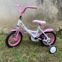 Bicicletta con rotelle per bambina