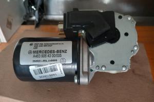 Motorino tergicristalli Mercedes GD300