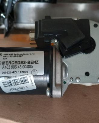 Motorino tergicristalli Mercedes GD300