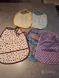 Set 5 bavaglini Done by Deer e altro impermeabili 