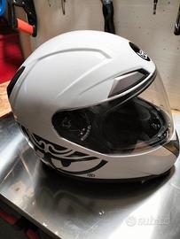 Casco Berik con chiusura a doppio Anello