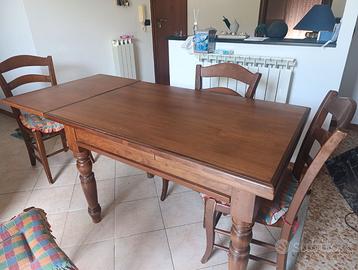 Tavolo noce massello