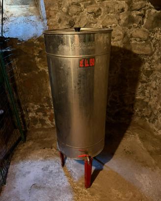 Botte contenitore in acciaio inox – 150 litri