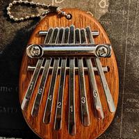 Piccolo strumento musicale portatile