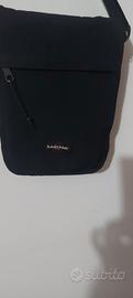 borsello eastpak