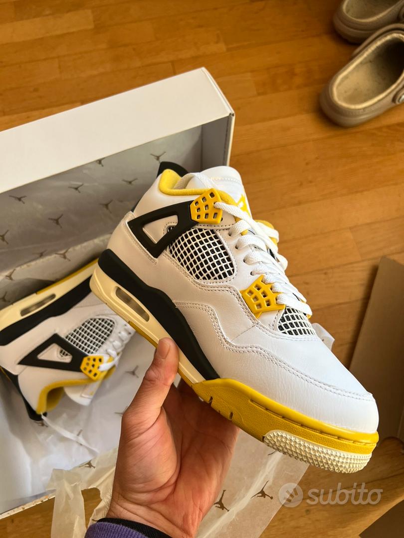 Vivid Sulfur Jordan Gialle E Nere E Bianche Air Jordan Bianche